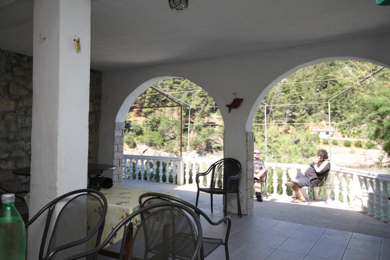 Apartments By The Sea Cove Mala Pogorila, Hvar - 8952 Bogomolje Exterior photo